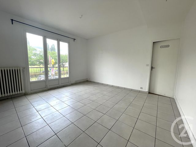 Appartement F2 à vendre - 2 pièces - 43.06 m2 - TRAPPES - 78 - ILE-DE-FRANCE - Century 21 Asf Immo